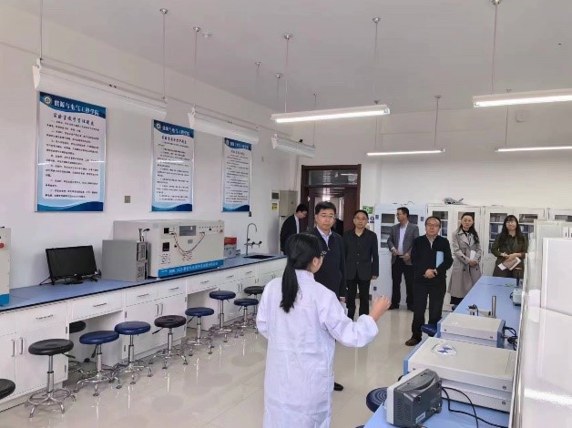 1b55c531b4a0438b968d107388c82ee0.jpg 1b55c531b4a0438b968d107388c82ee0.jpg