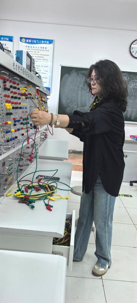 3d32628c4a5f4902bb70af68d72dfb84.jpg 3d32628c4a5f4902bb70af68d72dfb84.jpg