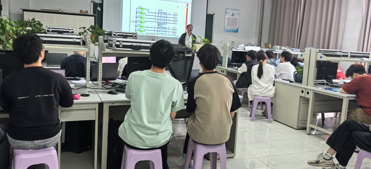 ece0763c1710481e99203506cb034dc8.jpg ece0763c1710481e99203506cb034dc8.jpg